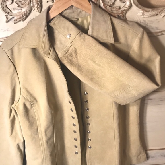 Leather Jacket - Picture 3 of 5